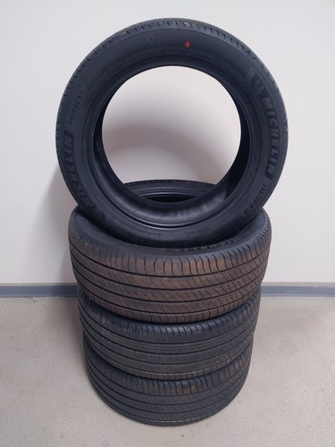 Sommerreifen 235 50 r19 - 4,